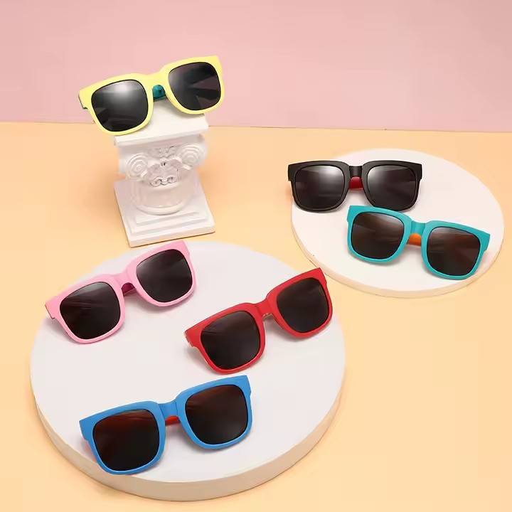 Retro trend shades for boys and girls
